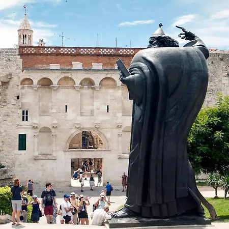 Marie Centar Split